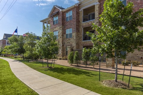 McKinneyPoint_Exterior