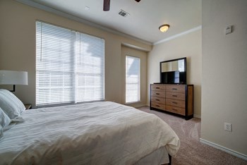4500 Steiner Ranch Blvd 1-4 Beds Apartment for Rent - Photo Gallery 15