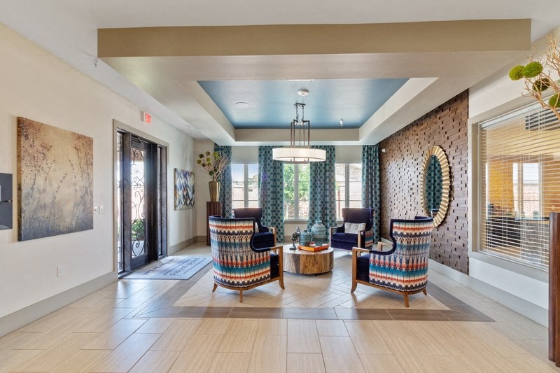 ParcatGarland_Clubhouse