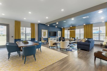 1315 W Brown St 1-3 Beds Apartment for Rent - Photo Gallery 28