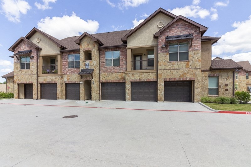 ParcatWylie_Exterior