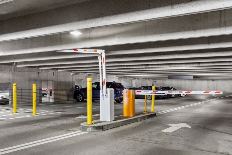 ParkandMarket_ParkingGarage