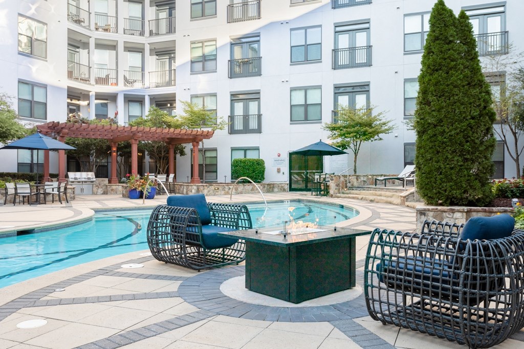 Park and Market Pool