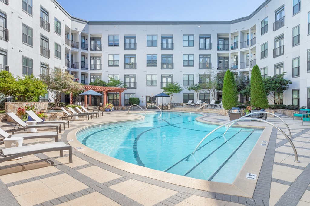 Park and Market Pool