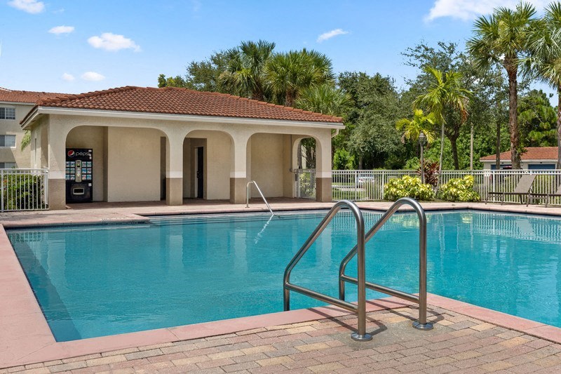 PineLakesPreserve_Pool