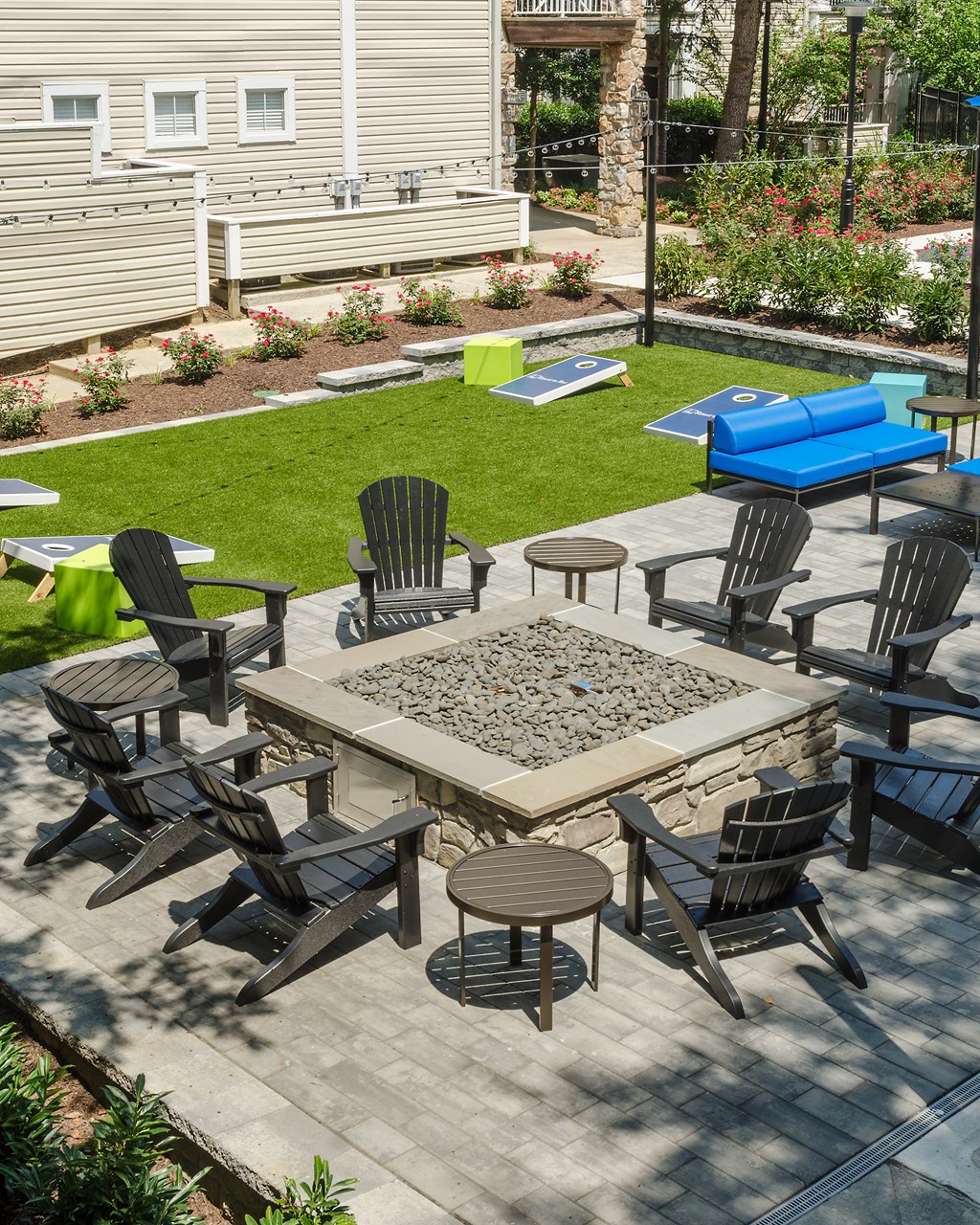 Regatta Bay Courtyard