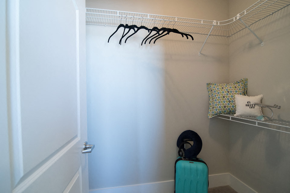 Sawmill Point Walk in Closet