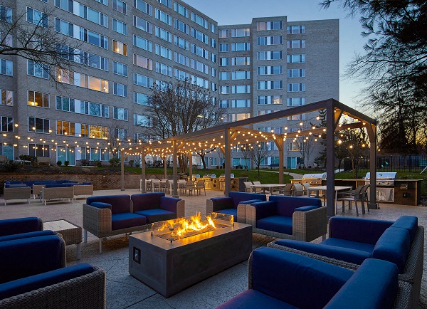 Shirlington House Outdoor Fireplace