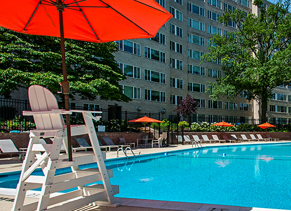 Shirlington House Pool View