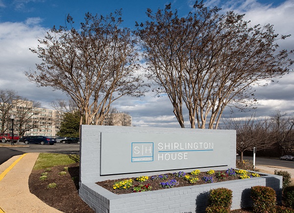 Shirlington House Property Entrance