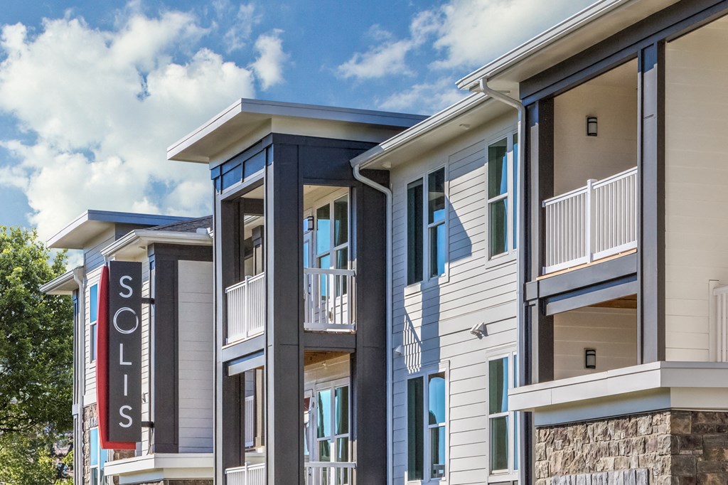 Solis Keltonwood Building Exterior