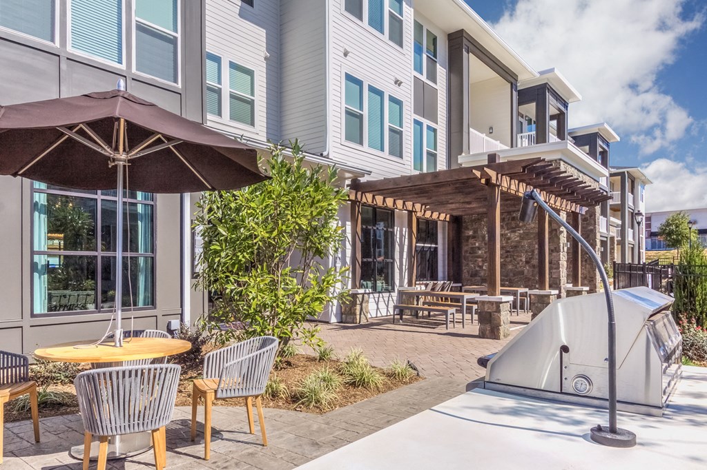 Solis Keltonwood Outdoor Area