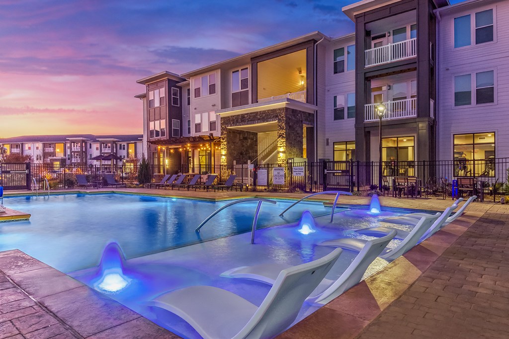 Solis Keltonwood Pool