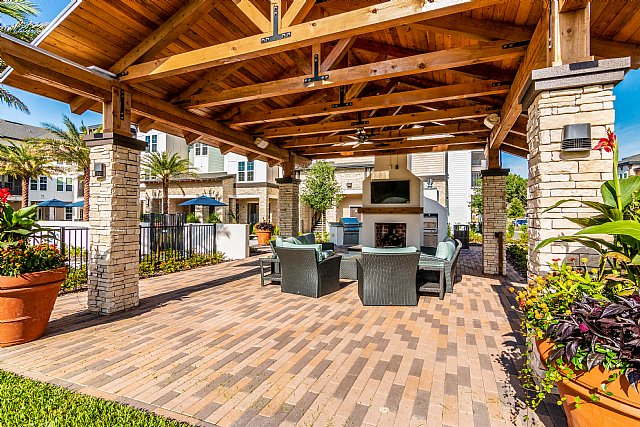 The Alexander at Sabal Point Outdoor Patio