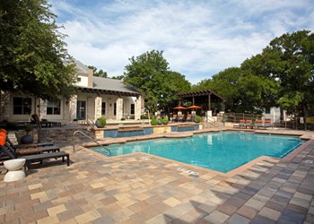 8700 Brodie Lane 1-3 Beds Apartment for Rent - Photo Gallery 7