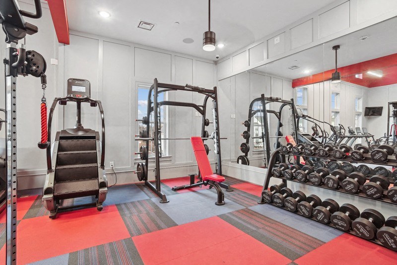 the gym at the estates apartments
