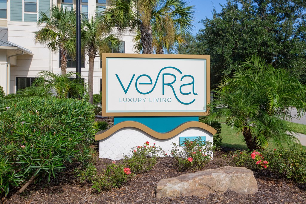 Vera Exterior