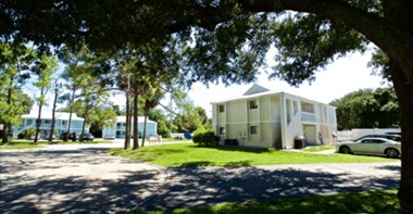 2605 Quad Court 2 Beds Apartment for Rent - Photo Gallery 1