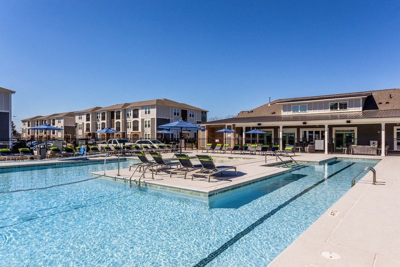 WayfareatGardenCrossing_Pool