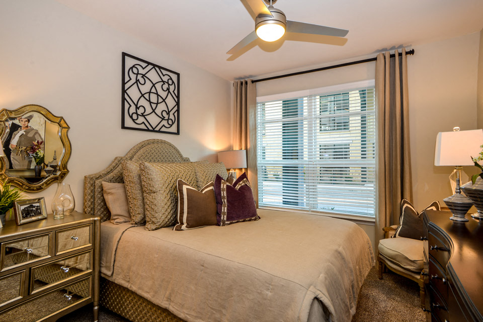 Bedroom With Plenty Of Natural Lights at Bell Buckhead West, Atlanta, GA, 30327