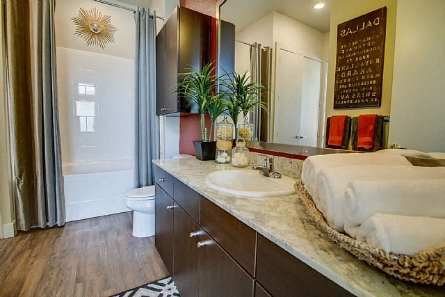 Bell Knox District_ Bath