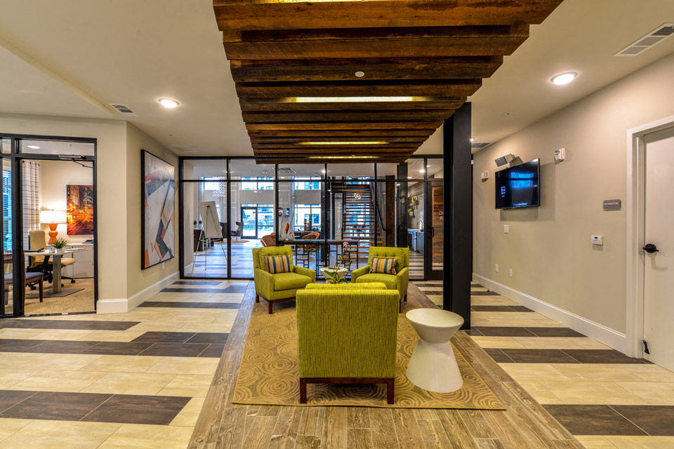 Community Clubhouse With Tv at Bell Buckhead West, Atlanta, 30327