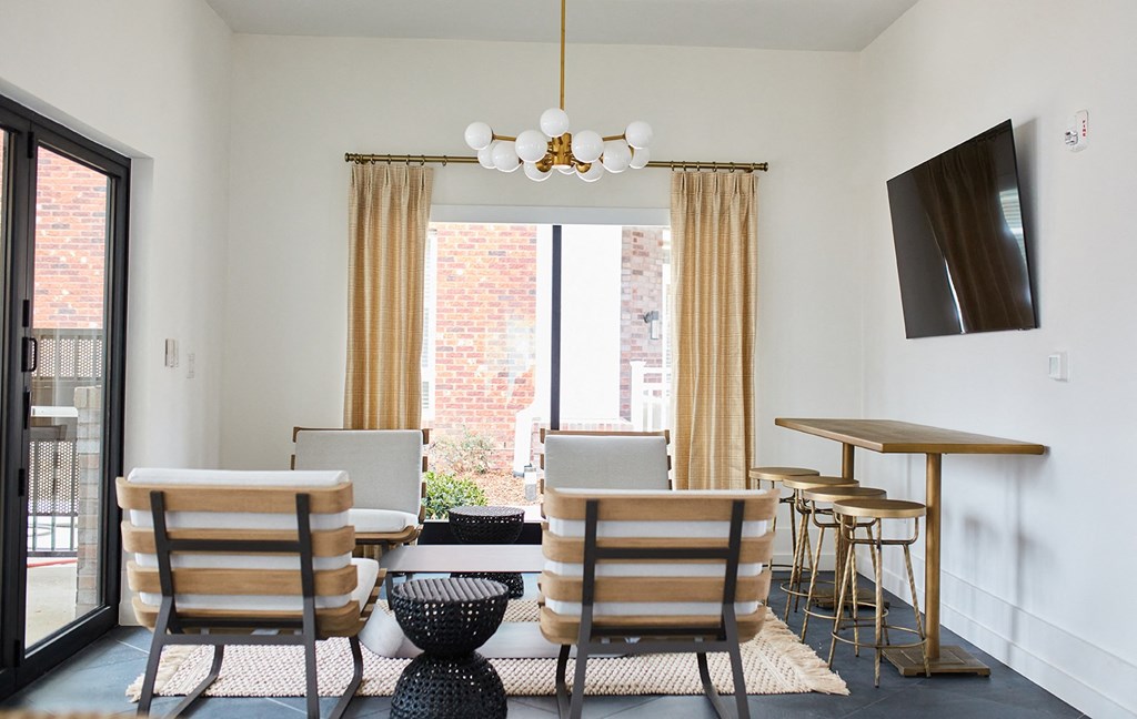 aqua lounge with seating