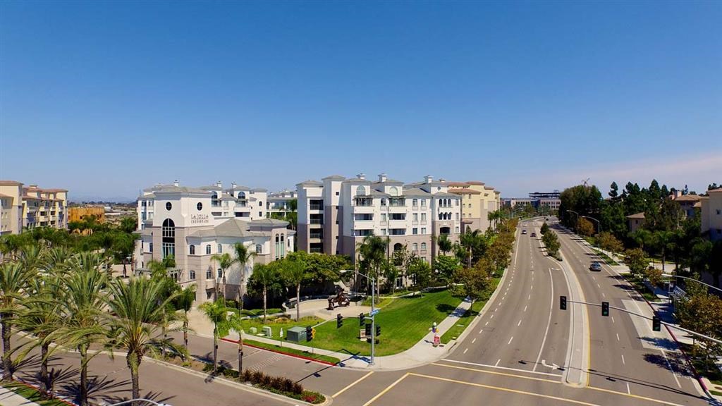 Street VIew at La Jolla Crossroads Apartments, San Diego, CA
