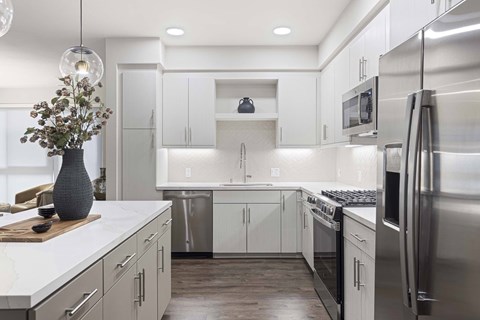 Modern Kitchen at Volar Apartments in Irvine, CA