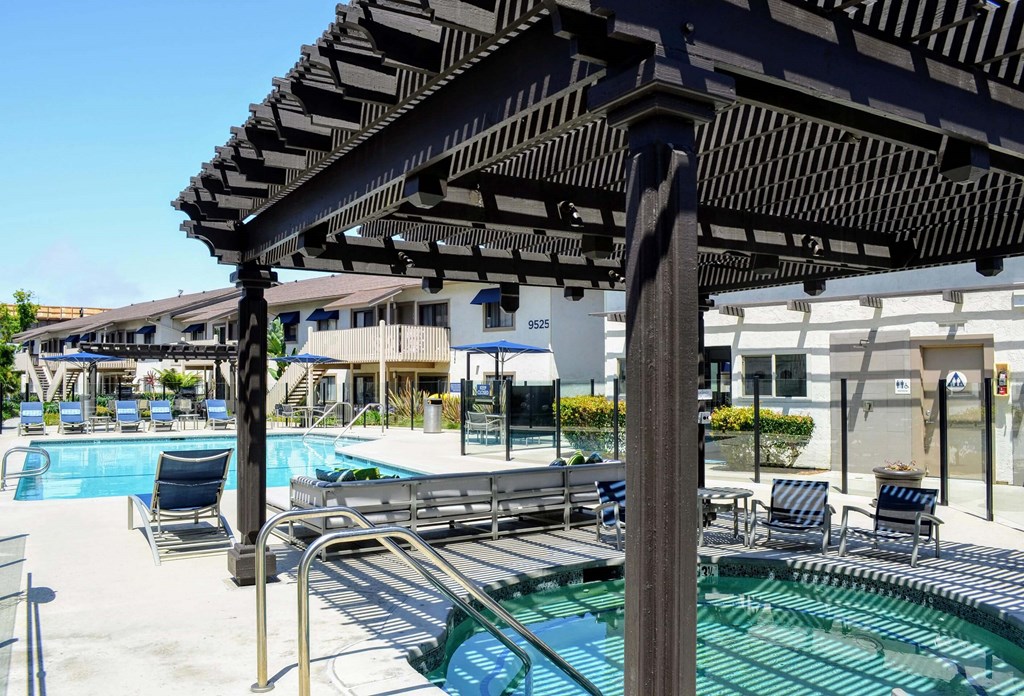 Spa And Pool at La Jolla Canyon Apartments, California