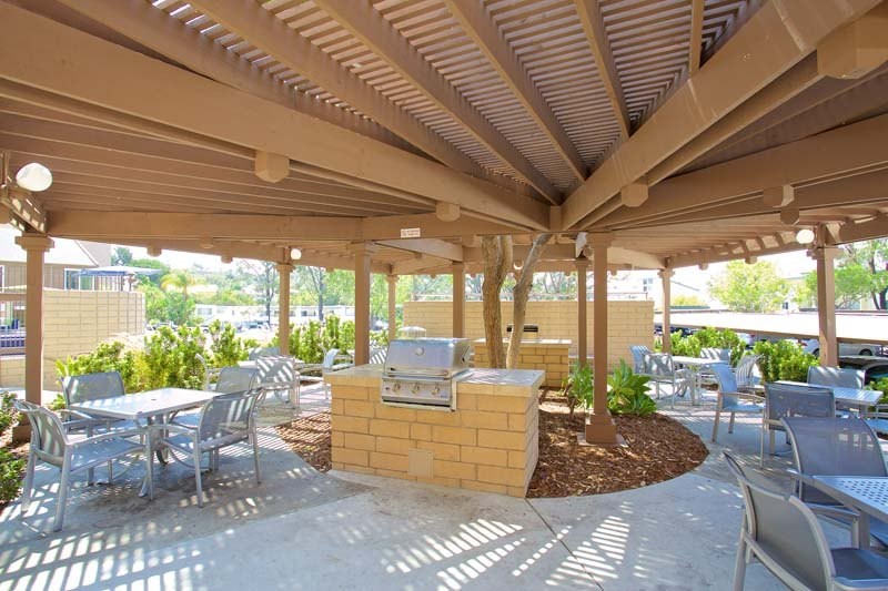 Outdoor Grill With Patio at Pacific Bay Club Apartments, California