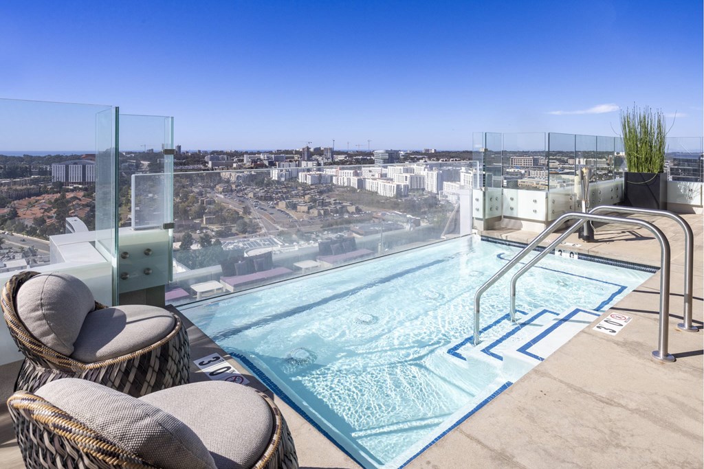 Hot Tub at LUX by Garden*, San Diego