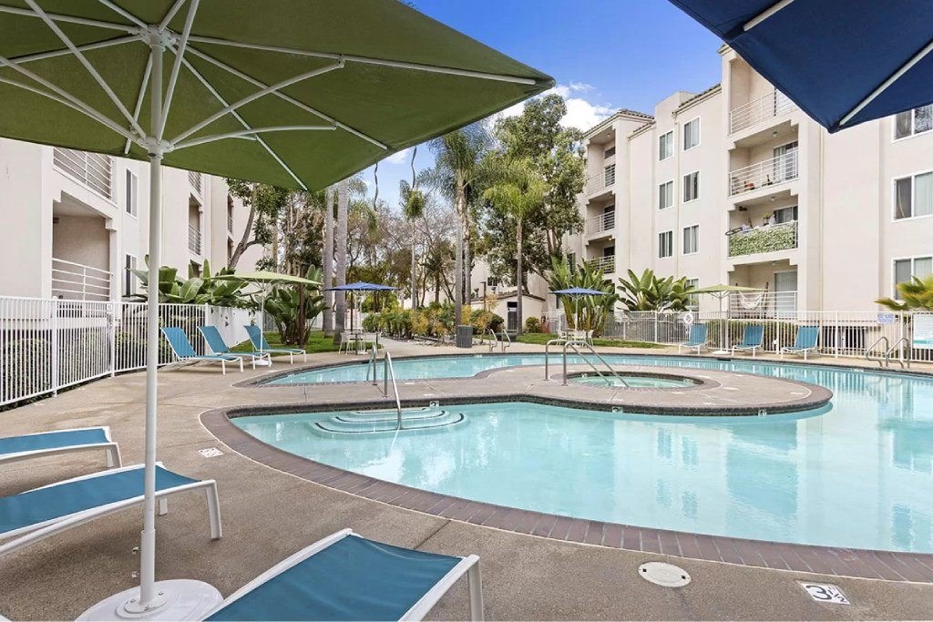 at La Regencia Apartments, San Diego, 92122