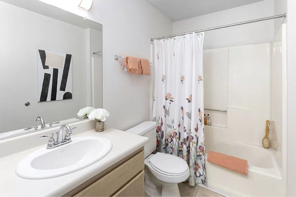 at La Regencia Apartments, San Diego