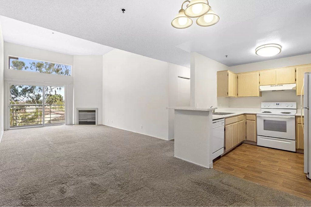 at La Regencia Apartments, San Diego, CA, 92122