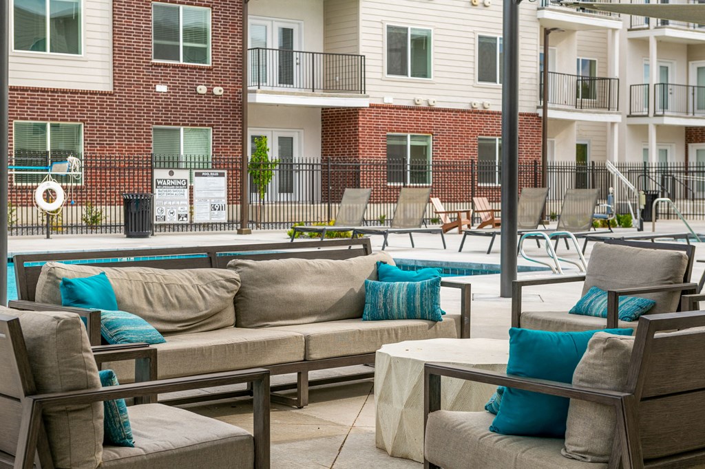 the enclave at homecoming terra vista seating area