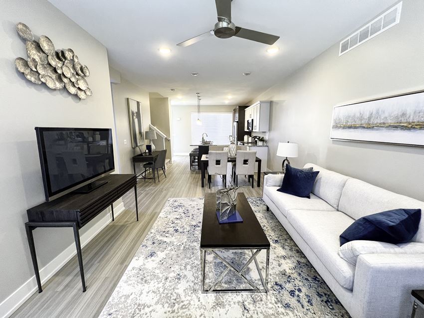 28509 Franklin Road Studio-3 Beds Apartment, Townhouse for Rent - Photo Gallery