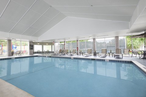 Indoor resort-style swimming pool - Hampshire Green Apartments