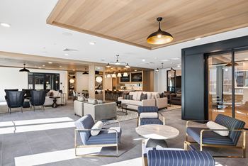 Social lounges - Stonehill at West Orange