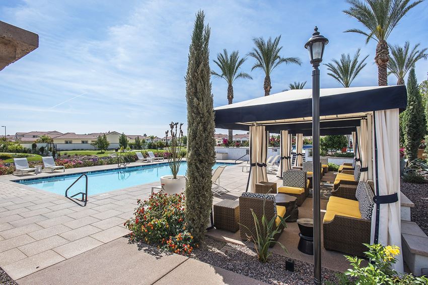 Almeria - Poolside cabanas Almeria - Poolside cabanas - Photo Gallery