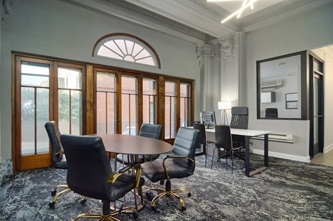 The Buckingham / The Commodore / The Parkway Apartments business center