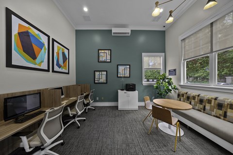 Business center - The Estates at River Pointe