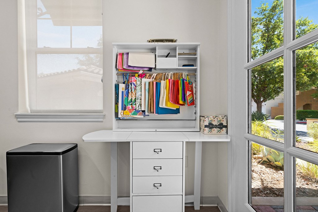 Hills of Valencia gift wrapping station