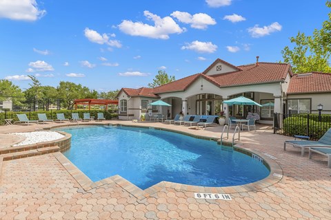 One of two resort-style swimming pools - Egret's Landing Apartments