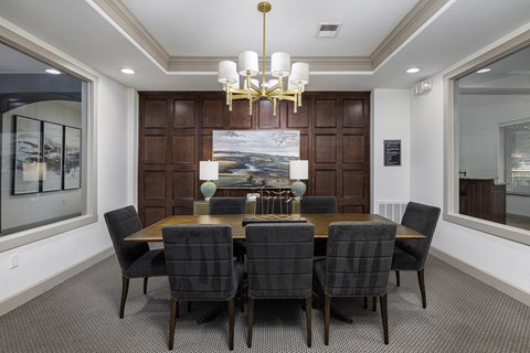 Resident shared conference room - Monterra Las Colinas Apartments