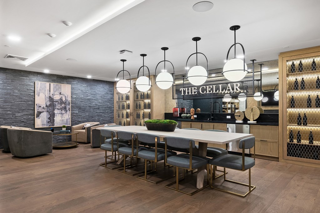 Indoor bar - Stonehill at West Orange