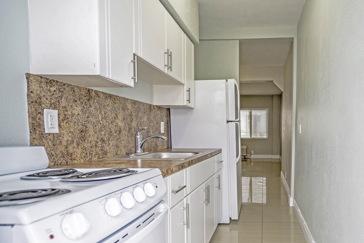 Helios Apartments Miami Beach