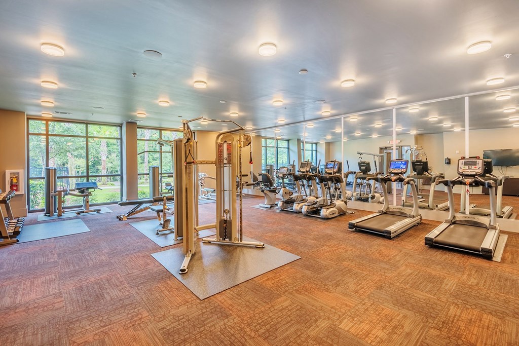 Centre Pointe Apartments fitness center
