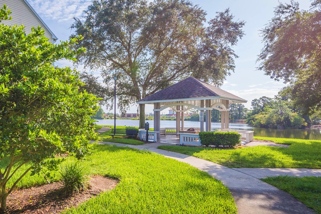 The Colony at Deerwood Apartments - Lakeside gazebo