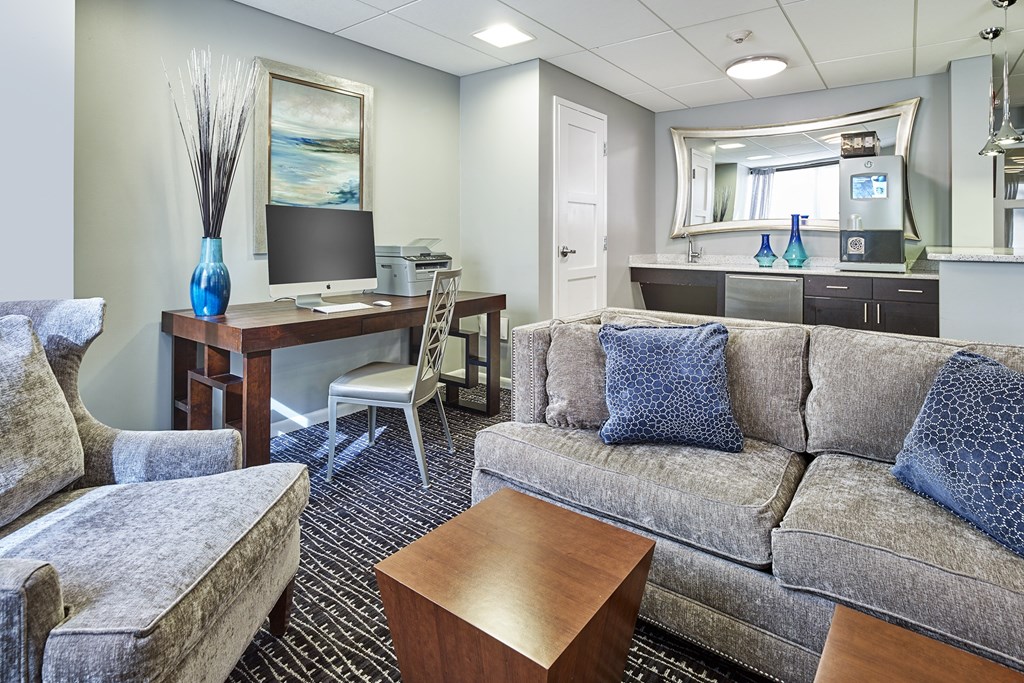 Hill House on Chestnut Hill - Spacious living rooms